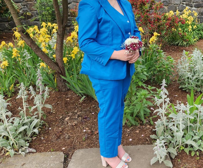 SoloveDress 3 Piece Women’s Single-Button Peak Lapel Suit (Blazer + Vest + Pants)