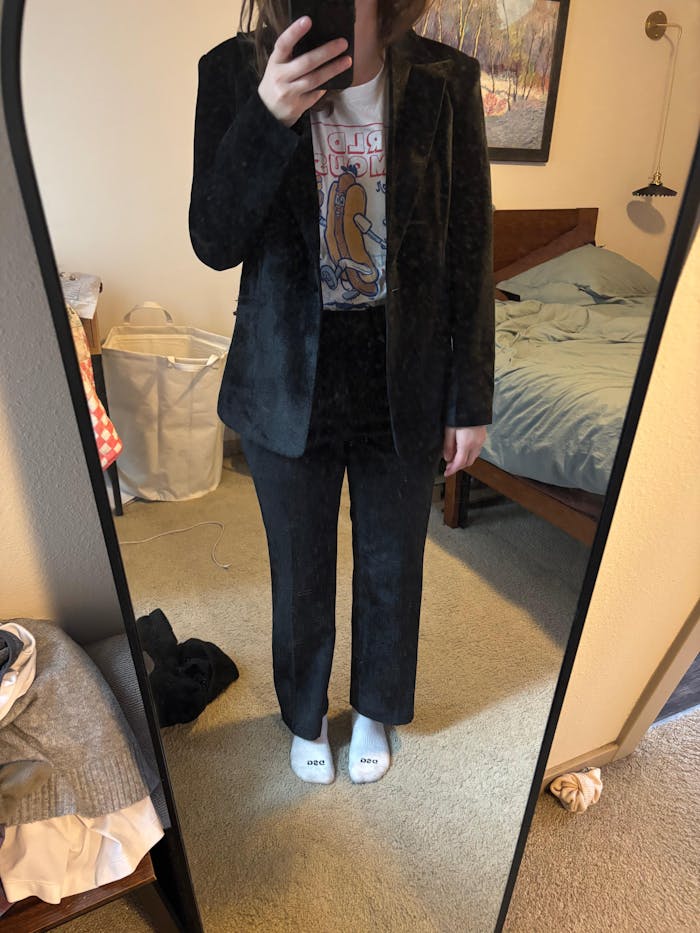 Women’s Black Velvet Blazer Pants Suit – Elegant Two-Piece Set