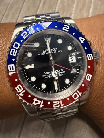 Seiko Mod GMT "Pepsi" Dive Watch (Premium Dial)