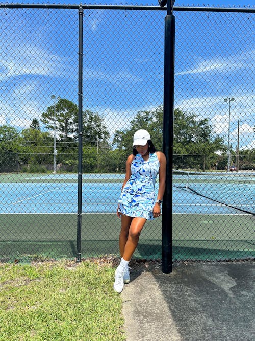 32"/37" Abstract Print V-neck Racerback Sleeveless Dress with Shorts