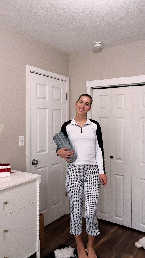 High-Stretch Black Houndstooth Pattern  7/8 Pants for Women