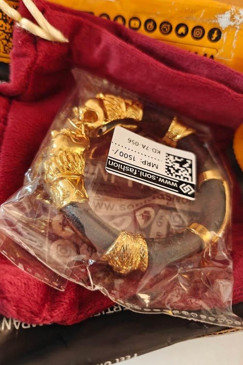 Two-Lion Face & Jay Mataji Genda Kada Classic Design Leather Gold Plated - Style A056