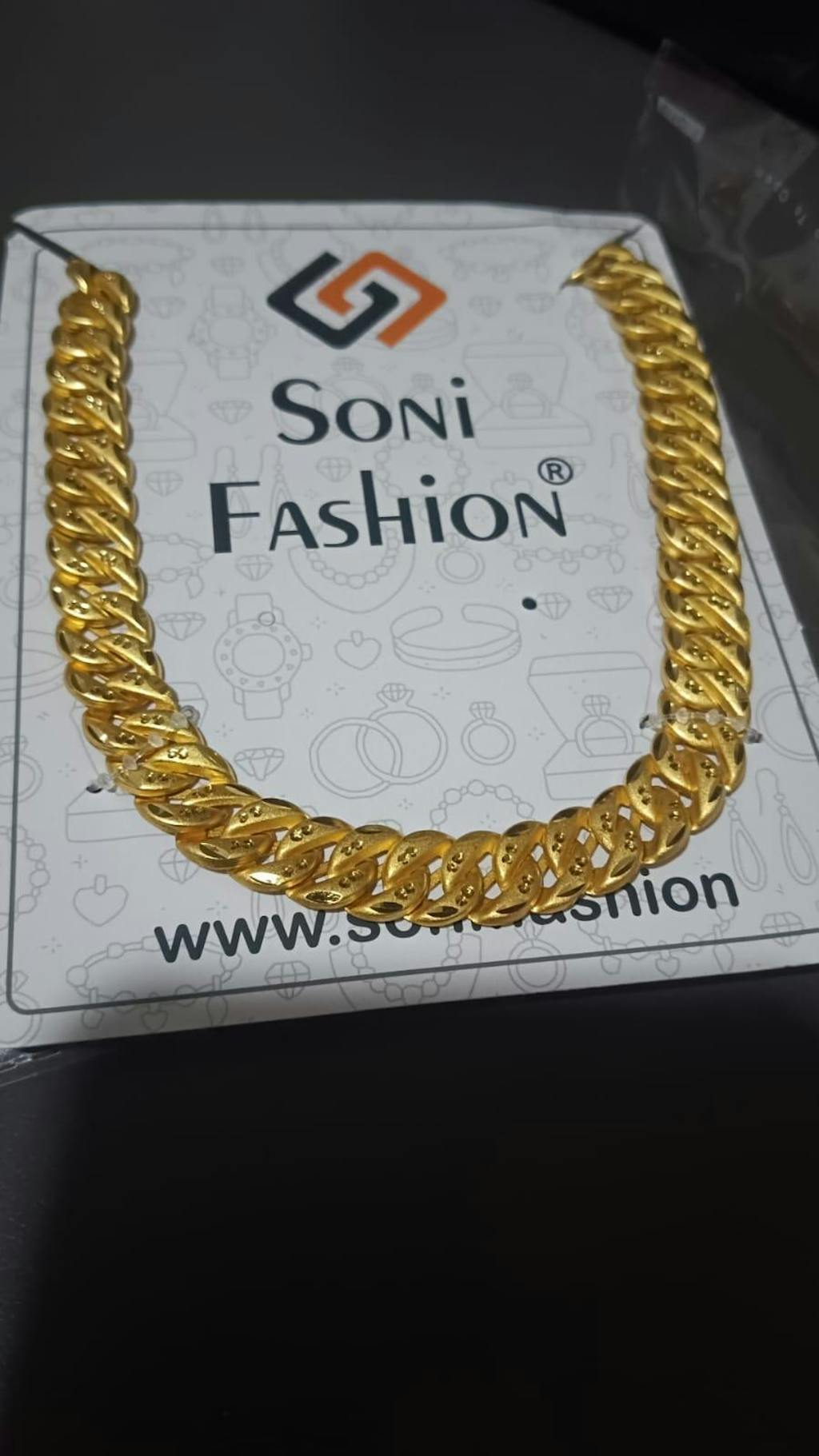 Excellent Design Gold Plated Pokal Chain for Men - Style E649
