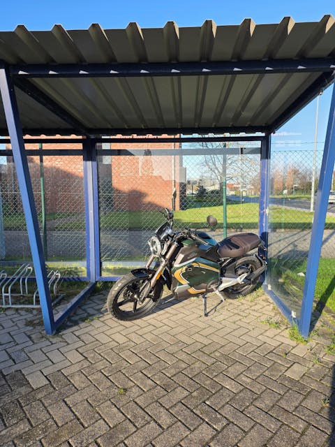 E-Motorrad SUPER SOCO TC Wanderer 45 km/h