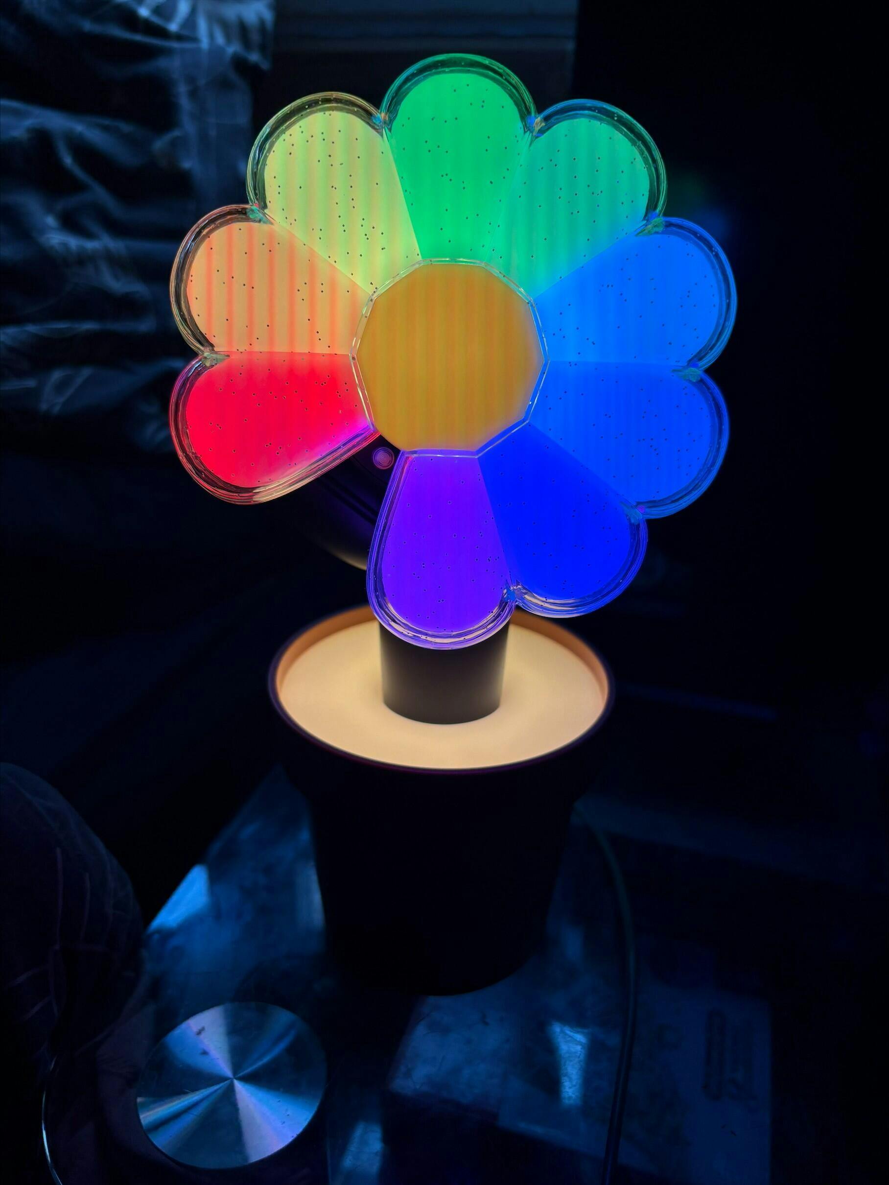 RESTOCK] G-DRAGON - OFFICIAL LIGHT STICK CRADLE – SOOJIB