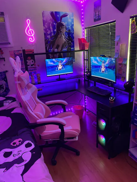 Limited Edition Kawaii Gaming Chair with Cute Pink Bunny