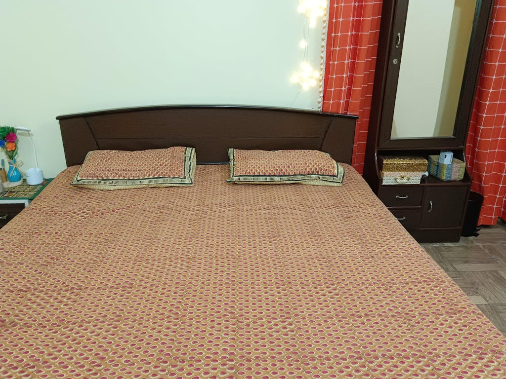 SootiSyahi 'Drop of colors' Handblock Printed Cotton Bedsheet