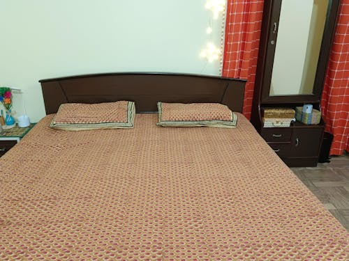 SootiSyahi 'Drop of colors' Handblock Printed Cotton Bedsheet