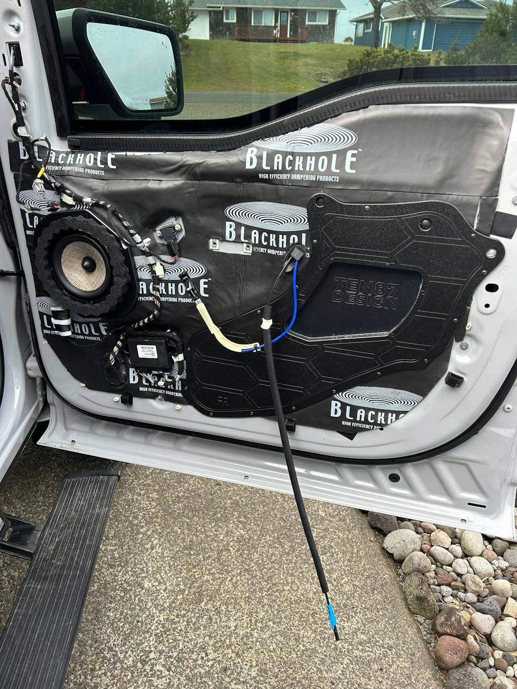 "Stealth" Focal Flax EVO 7-channel Fully Active Pre-Tuned Plug & Play Behind the Seat Stereo Upgrade (All Factory Systems including B&O Unleashed)