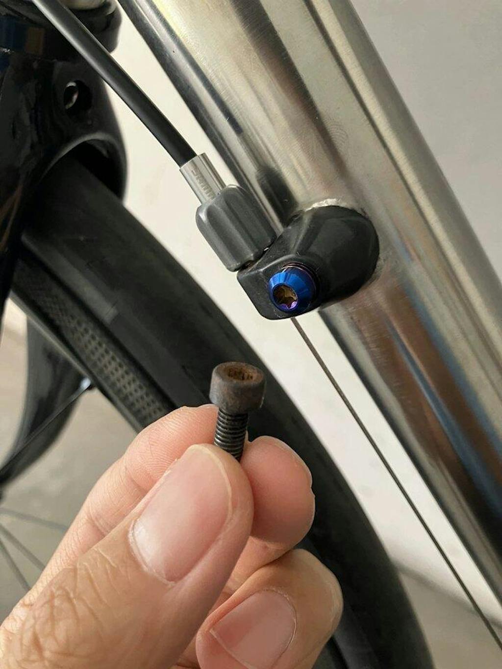 M5 x 14 mm Titanium Shifter Clamp Bolt & Washer For Shimano XT M8100 / SLX M7100