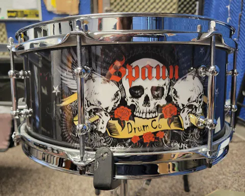 Maple 6x13-Tri Skull