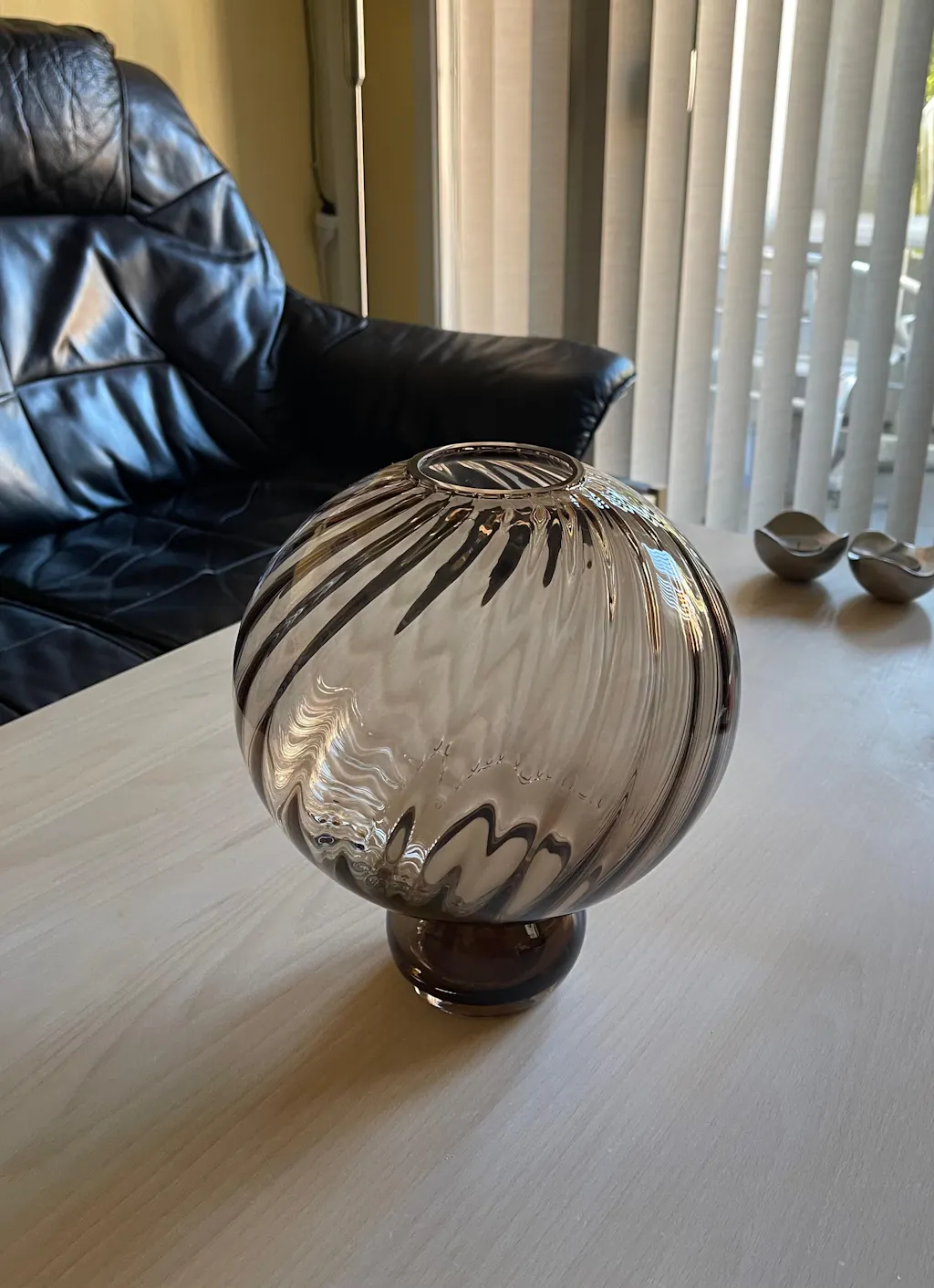 Meadow Swirl Vase - Topaz | Mellem