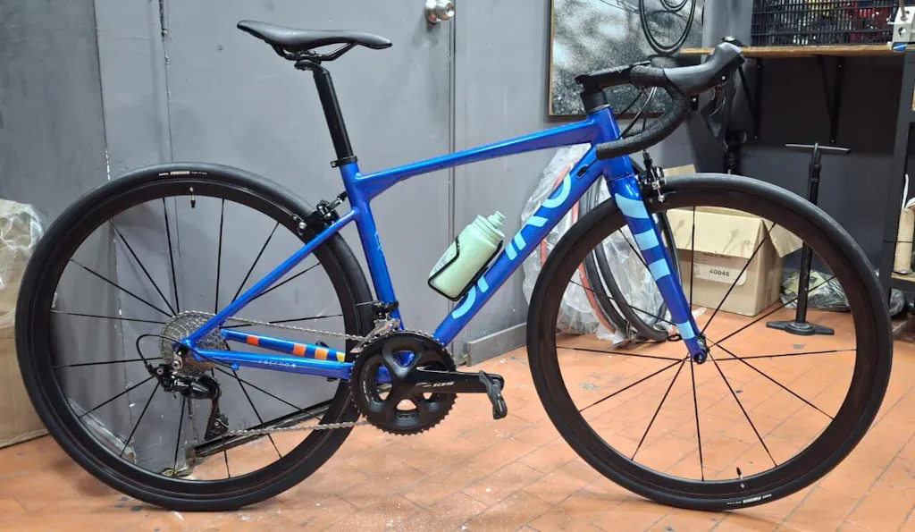 Set de ruedas livianas para bicicleta de ruta con freno de herradura SPR RACE R1216