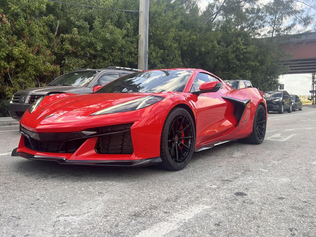 SL-C07 2024 Corvette C8 Z06 20x10 21x13