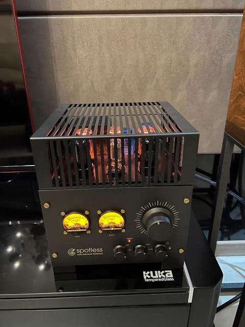 A1 Valve Class AB Amplifier