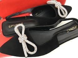 Kelly Black (11015)