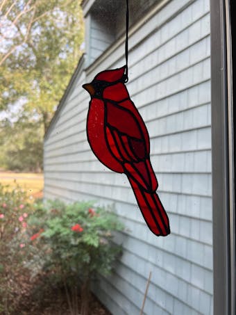 Cardinal Suncatcher - Upright 7.5x3.5" (Maur-Cardinal02)