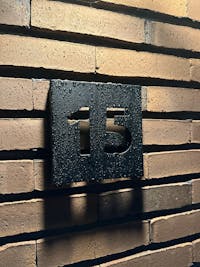 Huisnummerbord BLAZE