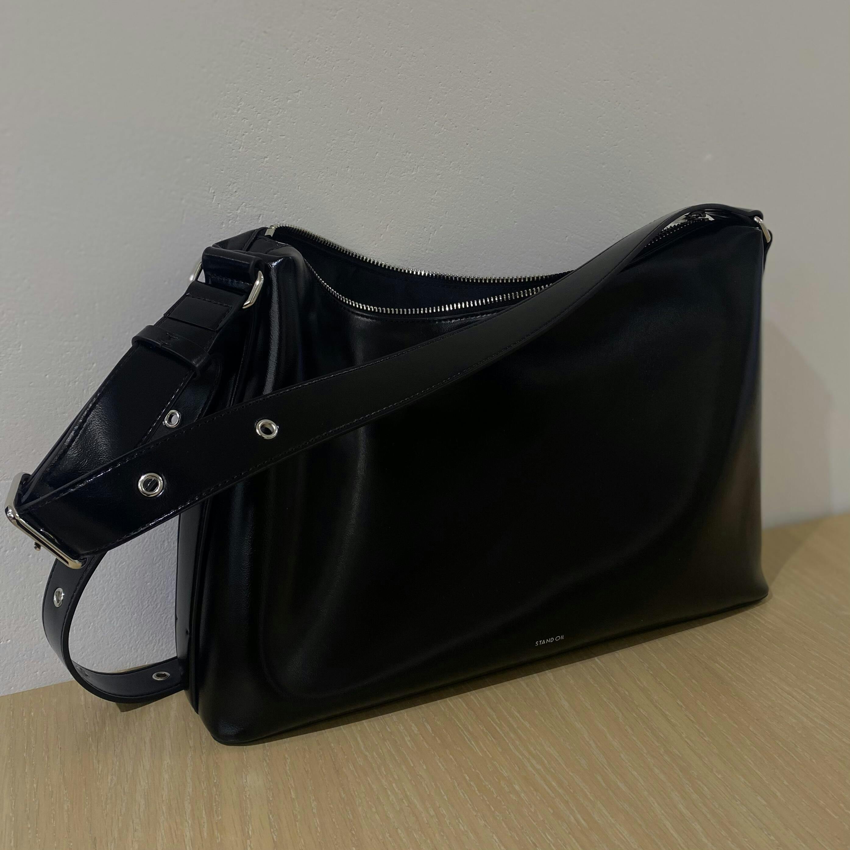 STAND OIL Odd Bag オードバッグ(ブラック) Odd Bag · オードバッグ(ブラック) – Stand Oil Japan