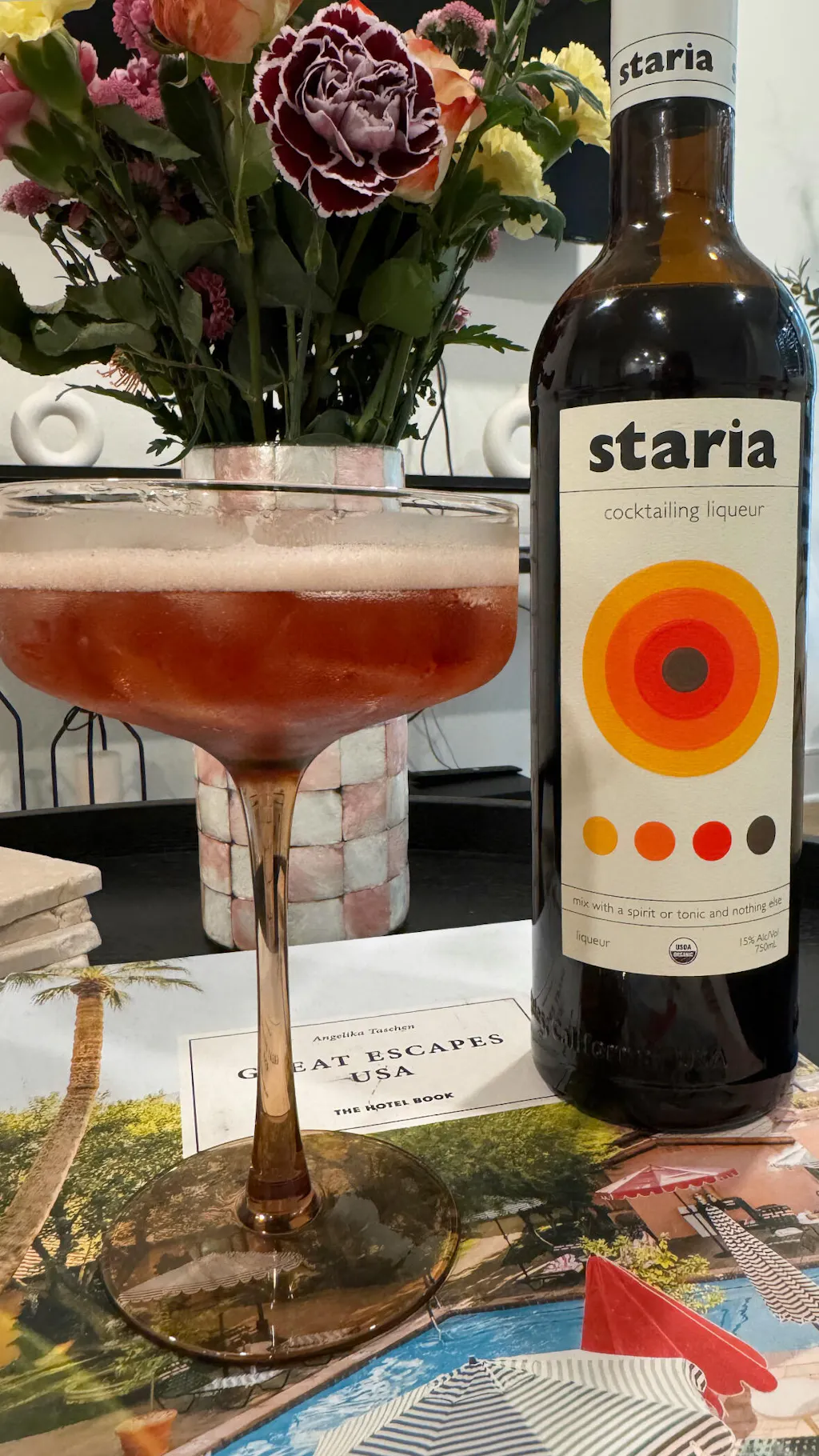 Staria cocktailing liqueur