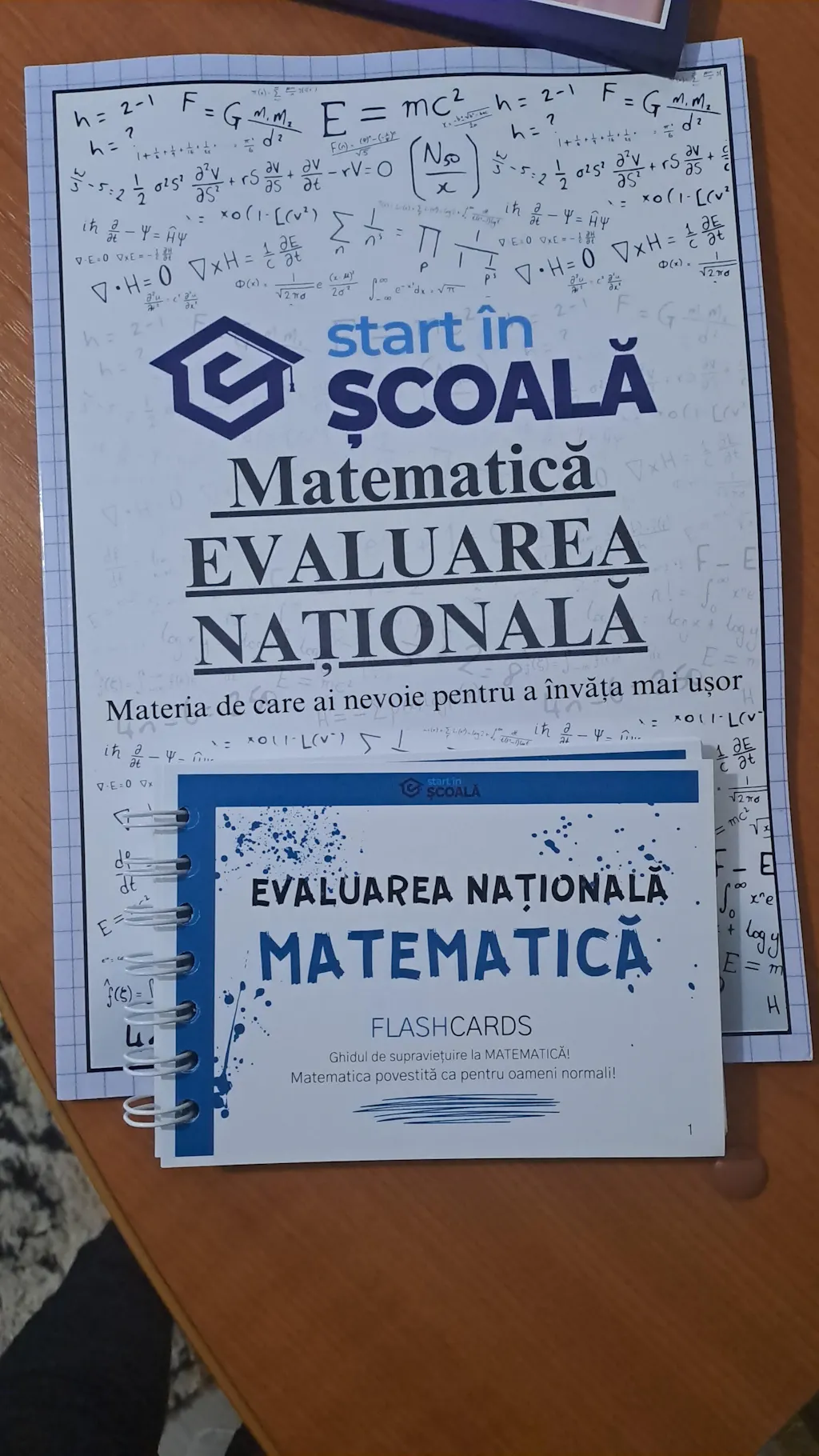 3+1 GRATUIT Pachet Evaluare Națională - Manuale Română & Mate + Flashcard-uri
