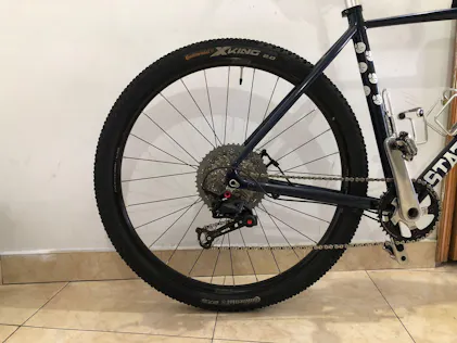 11 speed black mountain bike chain