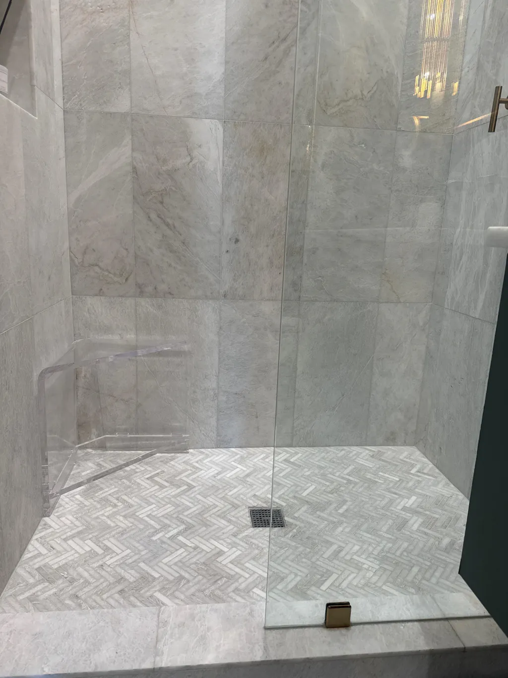 Shower Corner Stool with Shelf