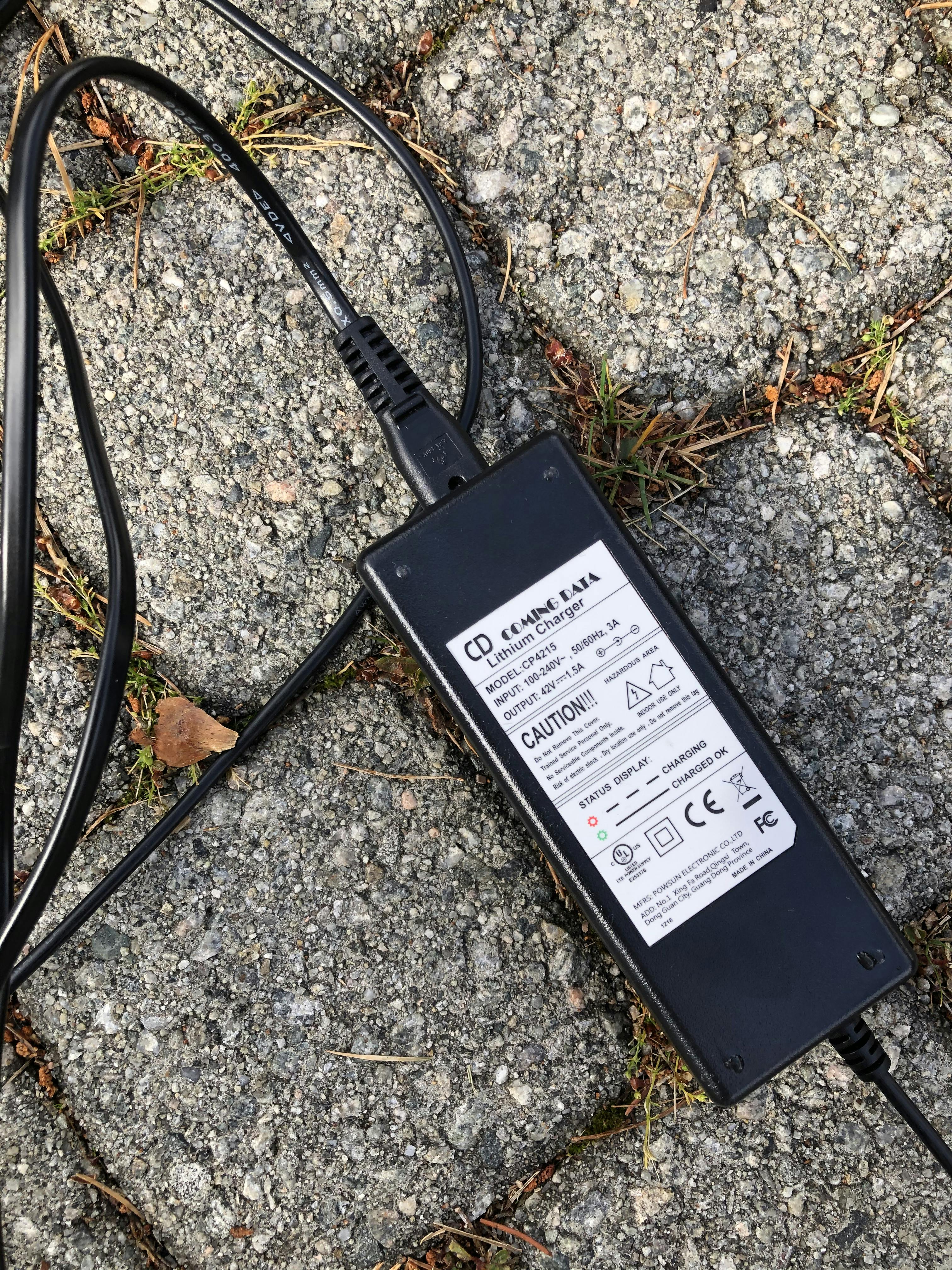 Lader til ClassyWalk S100 Elektrisk Sparkesykkel Lader til ClassyWalk S100 Elektrisk Sparkesykkel