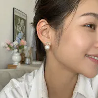 Balance Beam Pearl Stud Earrings