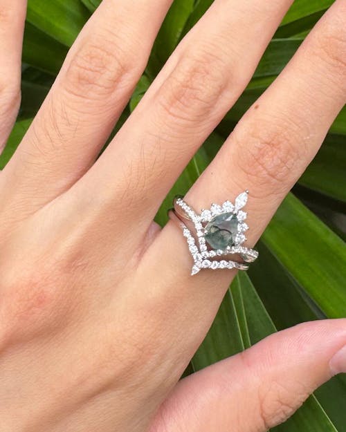 Pear Stack Moss Agate Leaf Engagement Ring Set