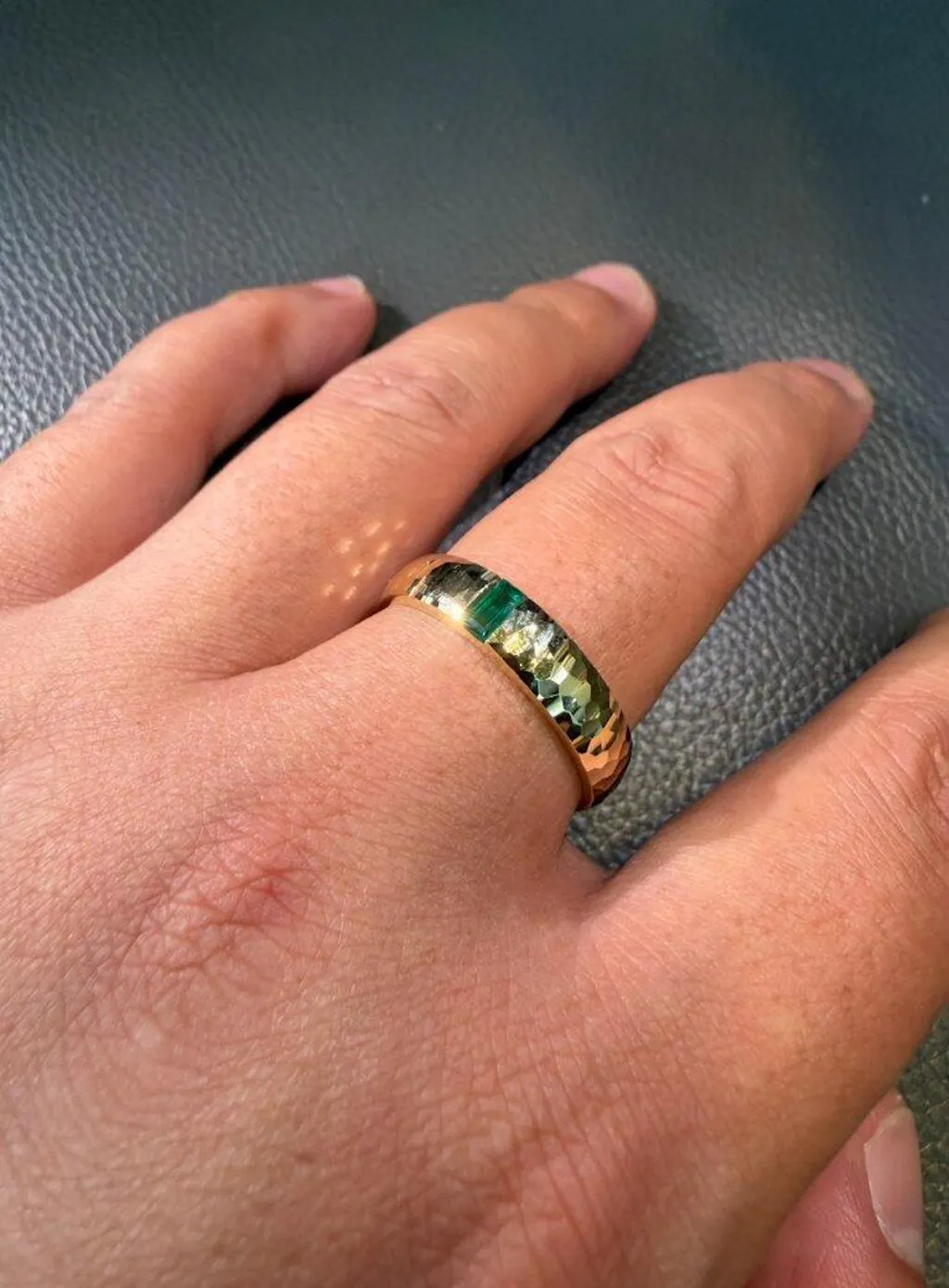 The Retro Keystone | 5MM Hammered Emerald Men's Wedding Band
