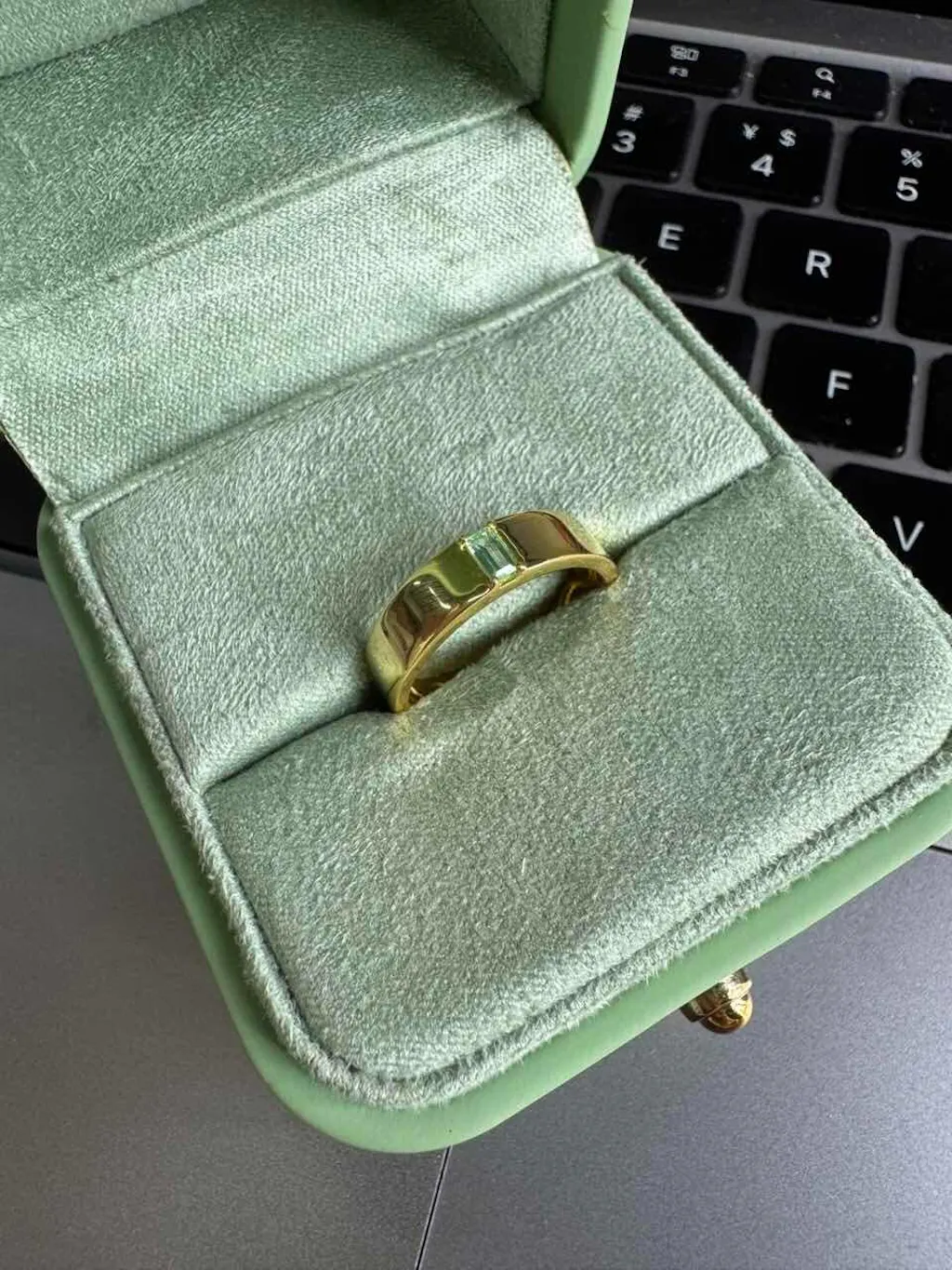 Moss Trace | Inner Engraved Moss Agate Men's Wedding Band