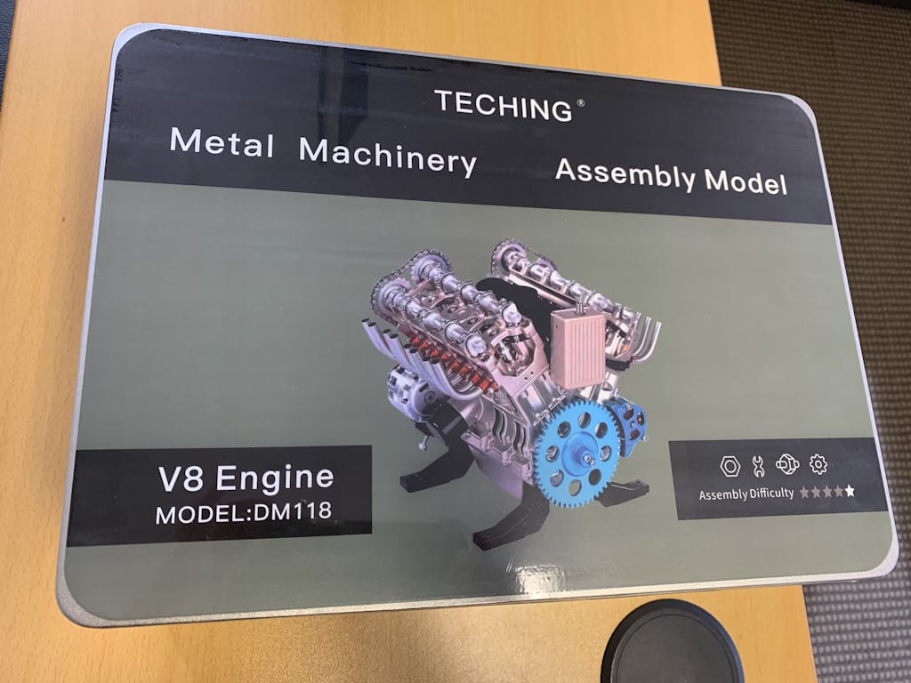 Teching V8 Mechanical Metal Assembly DIY Car Engine Model Kit 500+Pcs