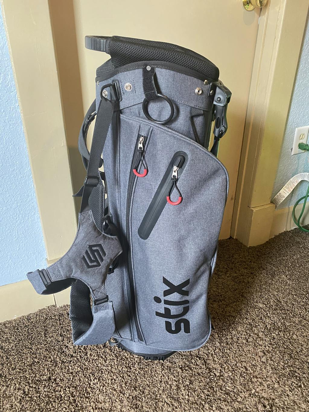 The Stix Stand Golf Bag