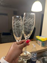 Mr and Mrs Champagne Glasses, Set of 2 Personalized Wedding Flutes, Cu–  Stocking Factory