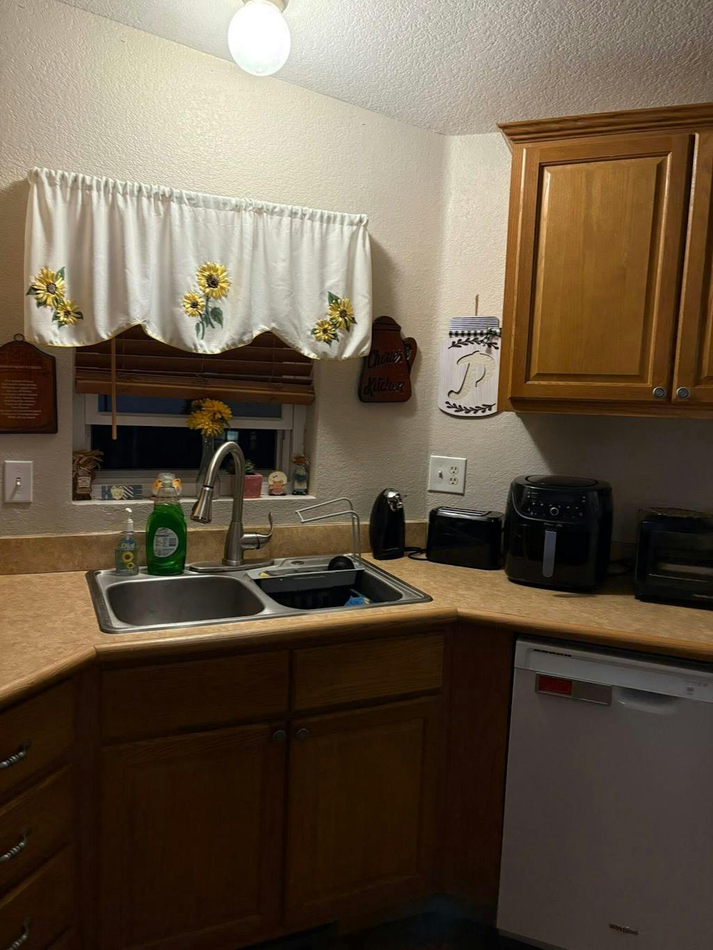 Opal Ash - Self-Adhesive 3D Peel & Stick Real Stacked Stone Tiles [Pack of 10]