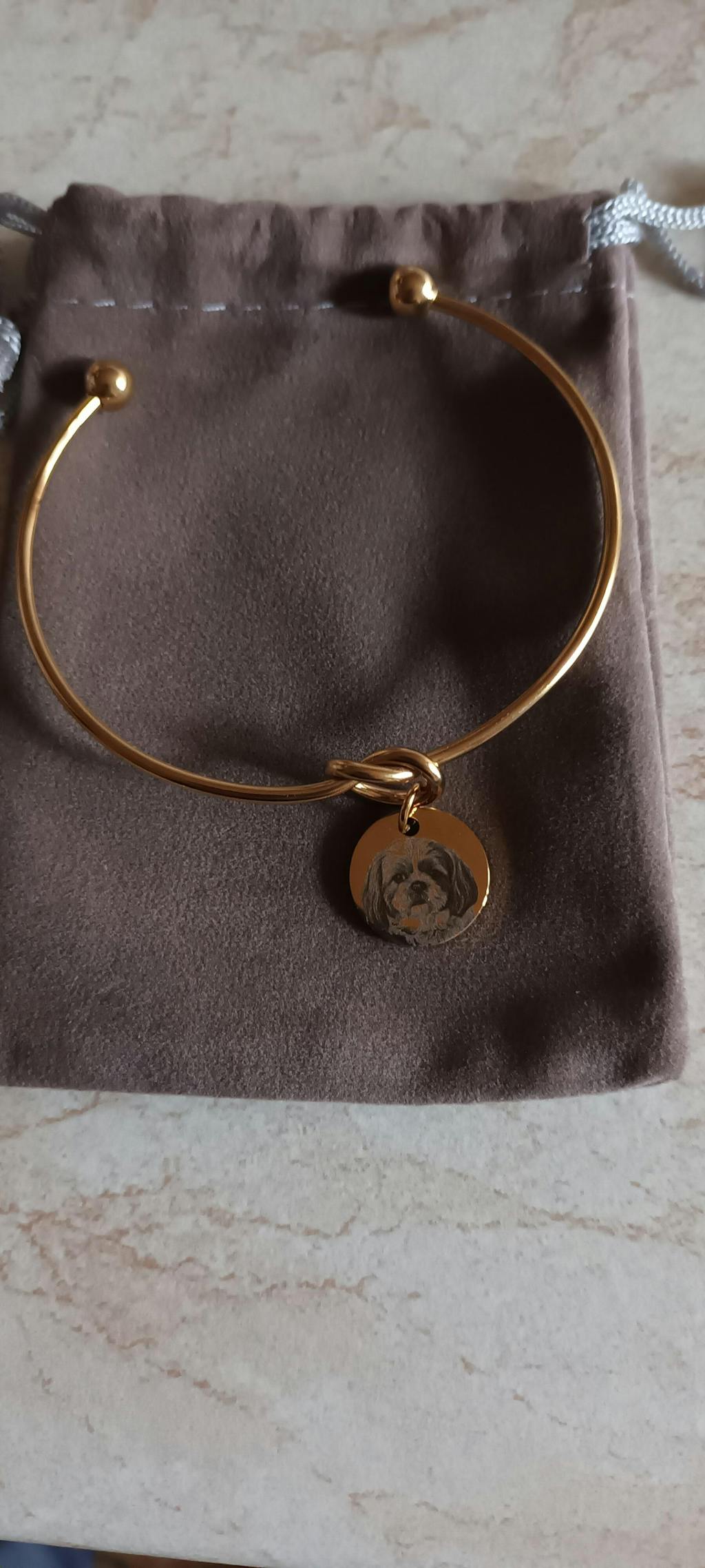 Women’s Engraved Bracelet