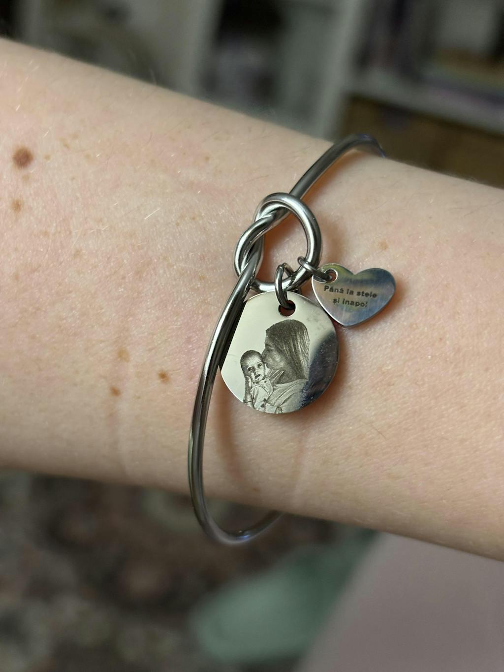 Women’s Engraved Bracelet