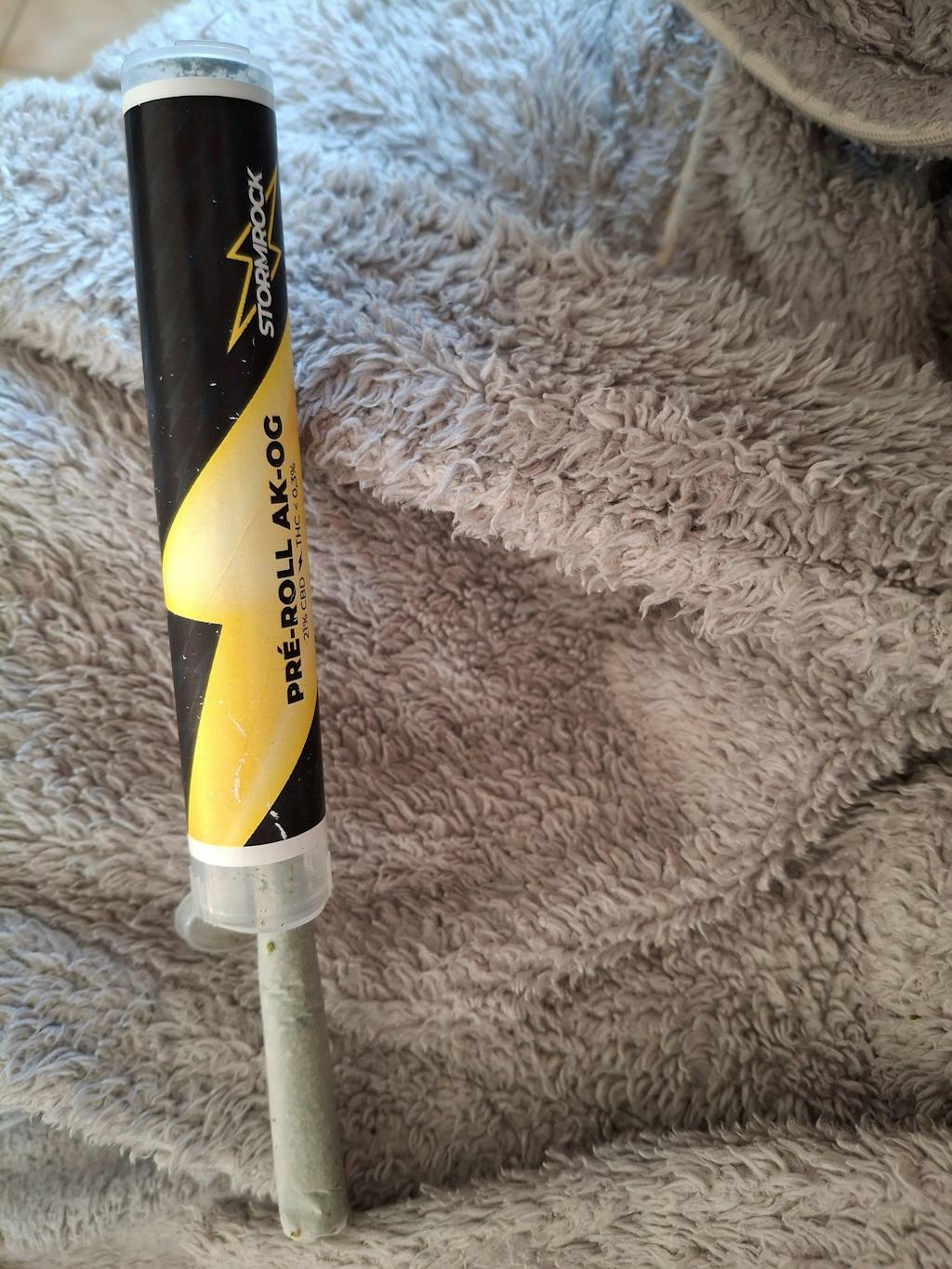 Pré-roll AK-OG