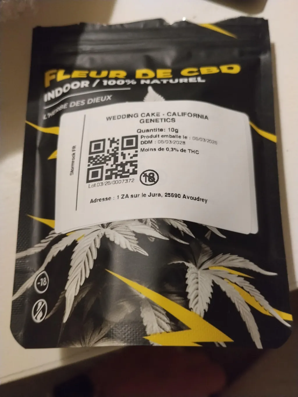 WEDDING CAKE - CALIFORNIA GENETICS