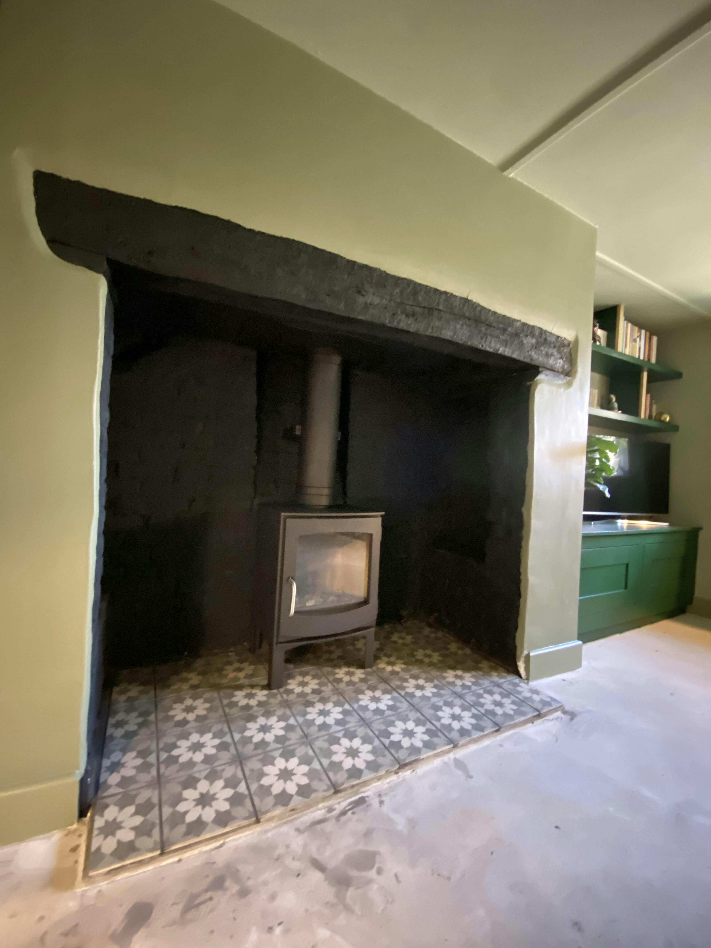 Dik Geurts Ivar 5 Wood Burning Stove 5kW (multifuel via kit