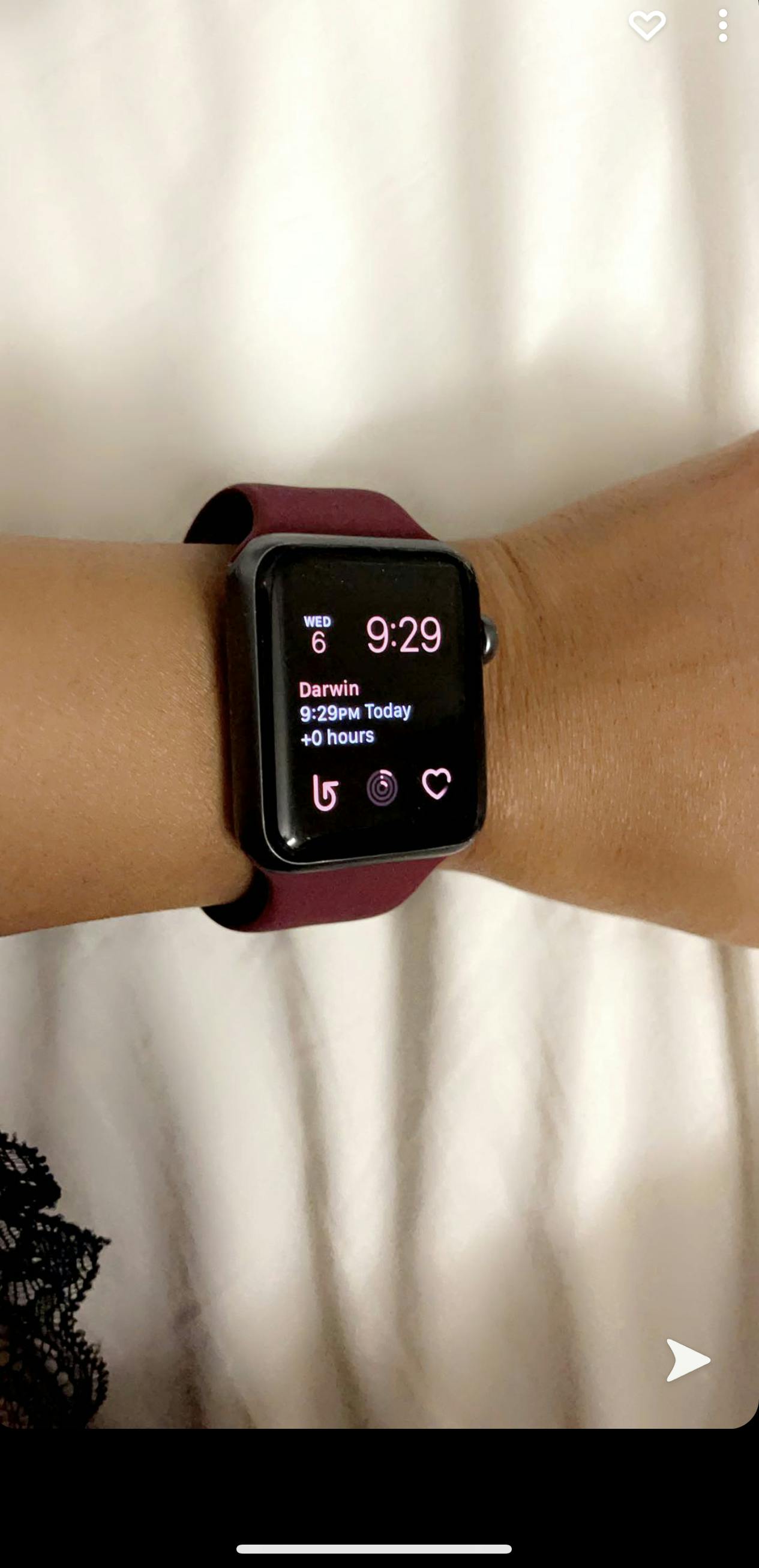 apple watch se plum sport band