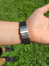 The Grid V3 Black (Deployant Clasp)