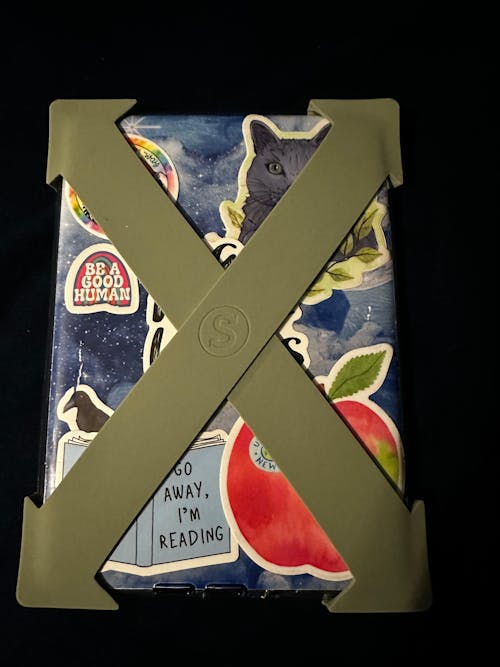 Straps for Kindle & Kobo