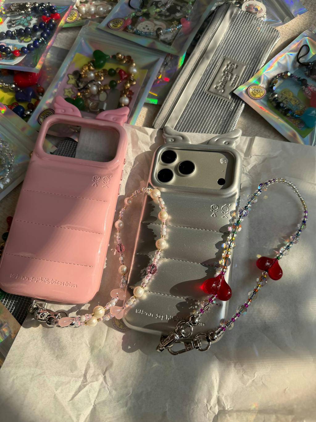 Venus Pearl Trap Wristlet Phone Strap | String Ting® Official