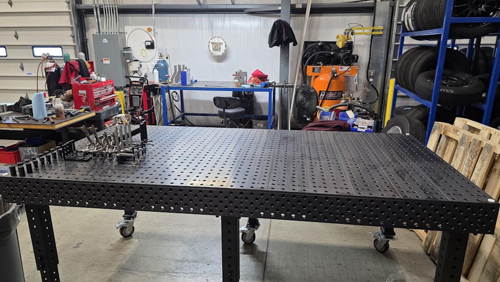 Alpha, 5-Sided, 8' x 4' (96" x 48") Table, 5/8" System