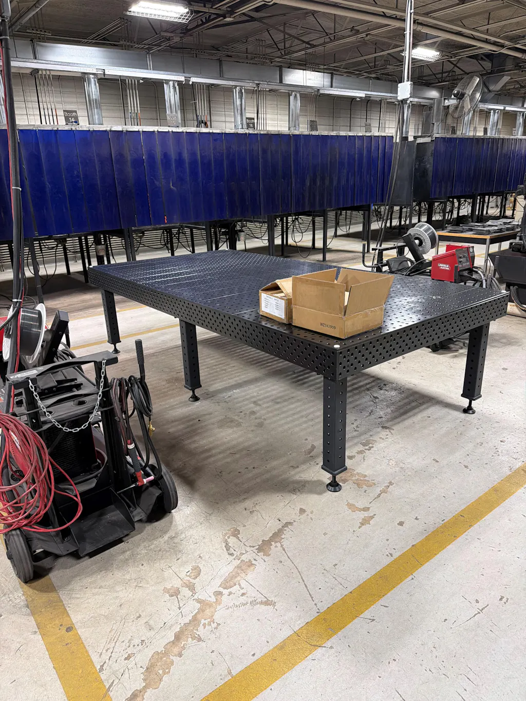 Alpha, 5-Sided, 10' x 5' (120" x 60") Table, 5/8" System