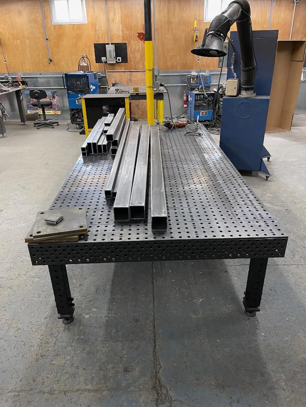 Alpha, 5-Sided, 10' x 5' (120" x 60") Table, 5/8" System