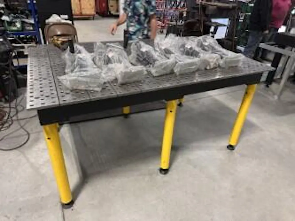 Max 6' x 4' (72" x 48") Table, 5/8" System