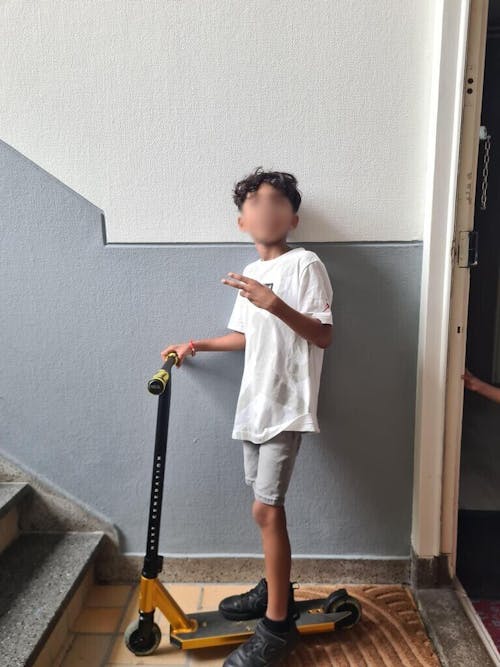 NKD Next Generation 2025 V2 Stuntstep 82cm / 79.5 cm Goud Zwart